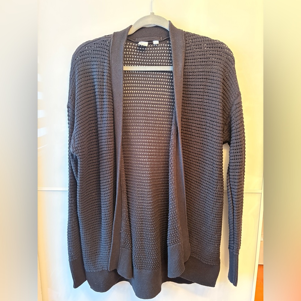 GAP Knit Cardigan in Black